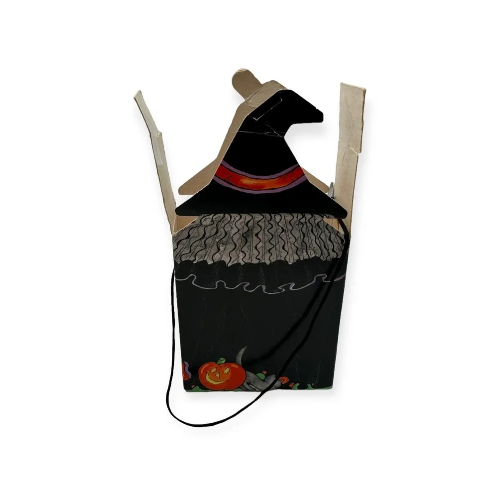 2 VTG 80s Midwest Imports of Cannon Falls Halloween Paper Witch Boxes Die Cut‎